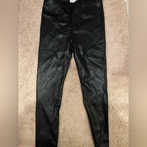Molly Bracken Leather leggings NWT Large
